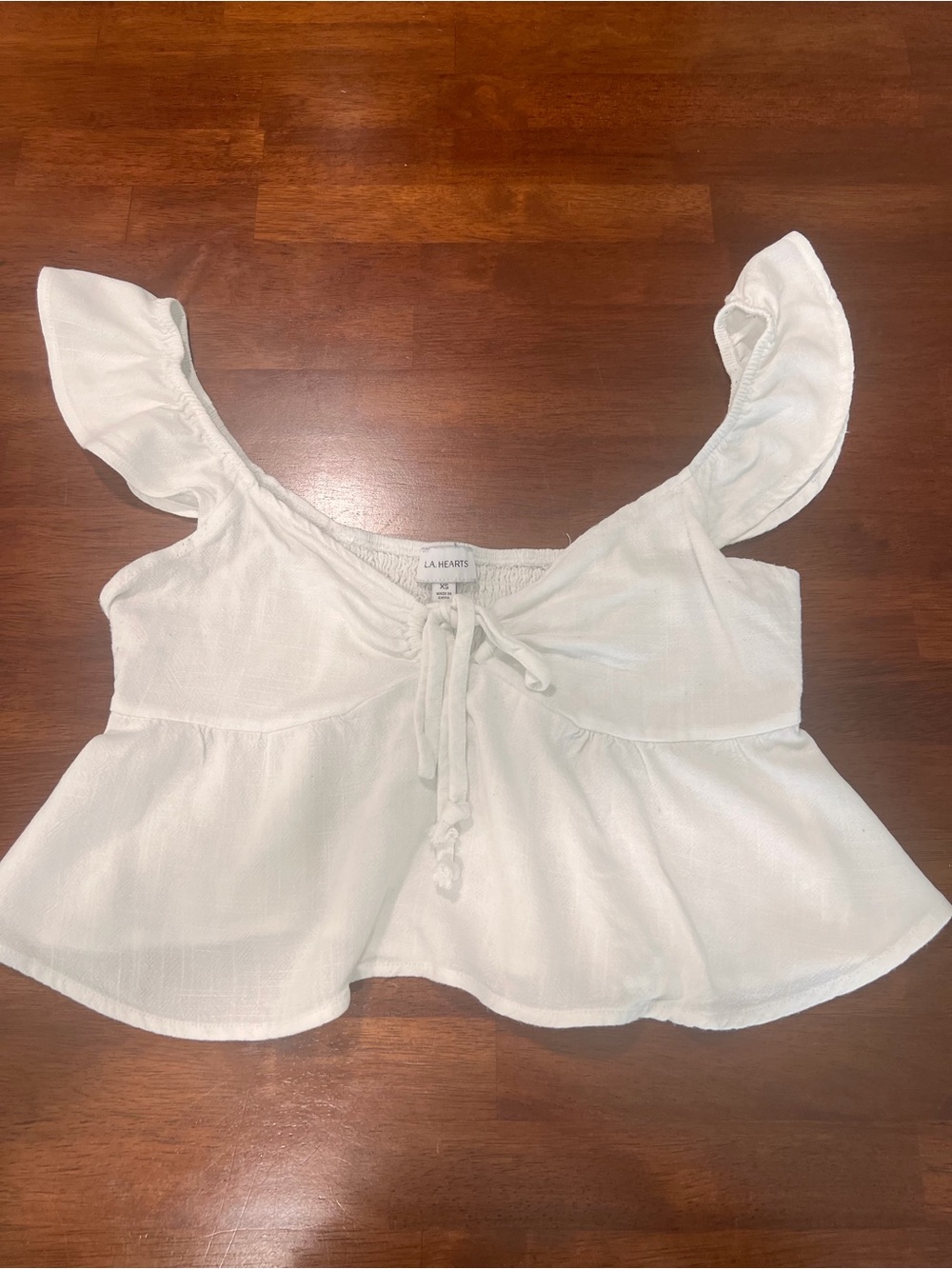 La Hearts White Ruffle Tie-Front Crop Top